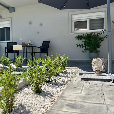Poepoe Home Trikala Exterior photo
